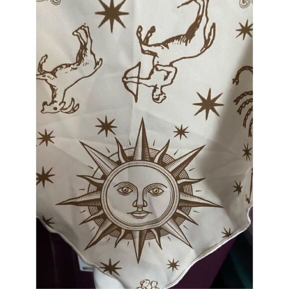 Shein ￼women’s astrology, print scarf, Tie top halter styles size XS - Picture 5 of 5